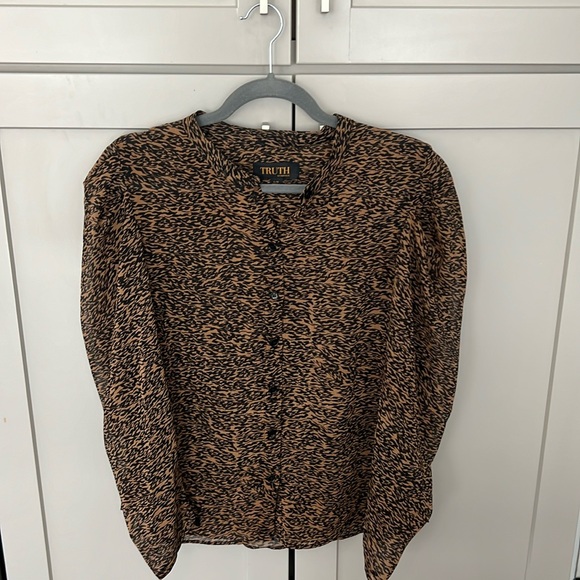 Truth by Republic Animal Print Lightweight Long Sleeves Brown Black Top Large L - Picture 7 of 8